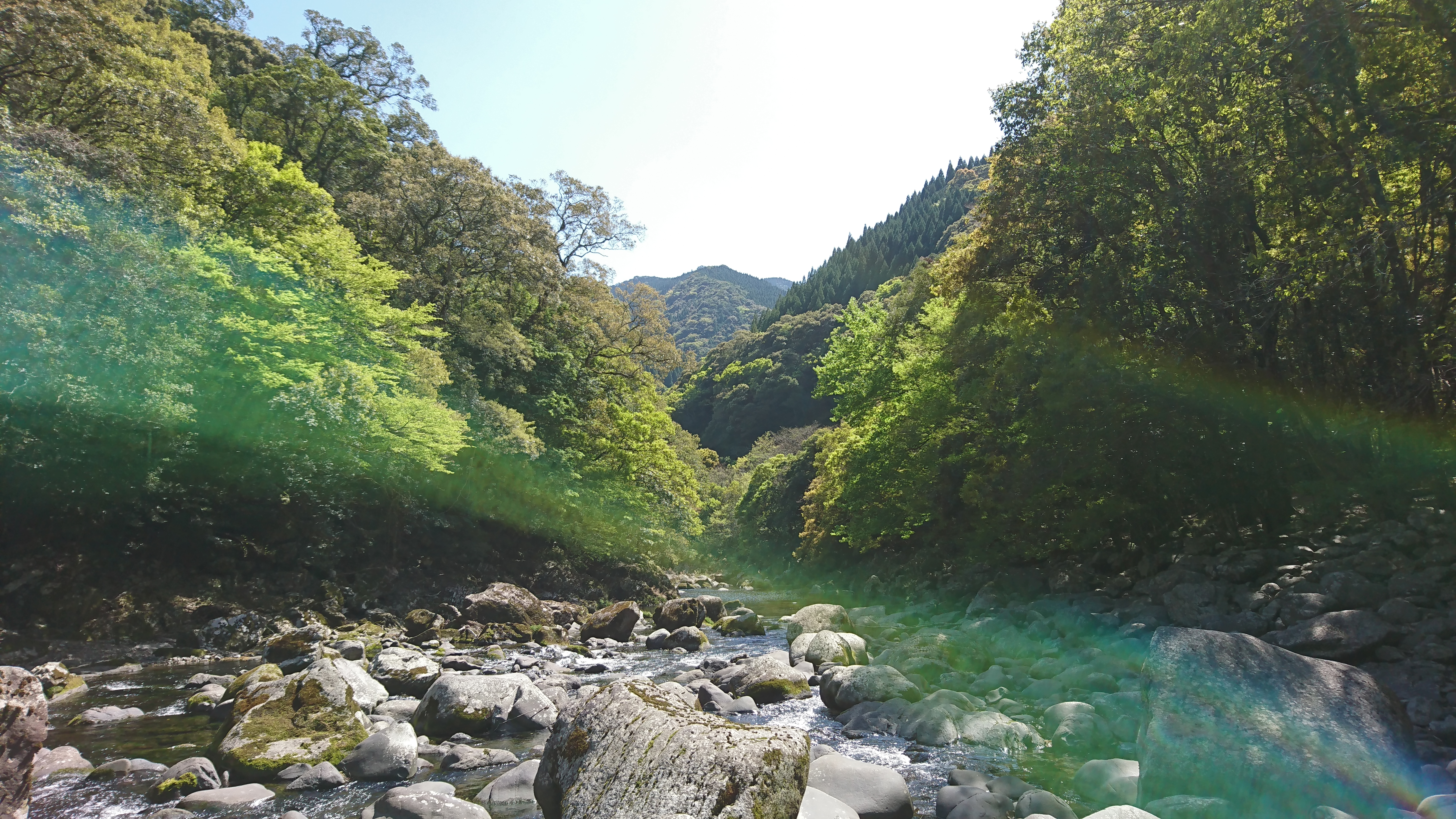 宮崎県東諸県郡綾町の川中キャンプ場は すごくオススメ 森林に川 きゆんdiyブログ