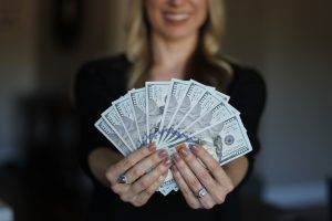 貯金が出来ない。日々の中にある習慣を改めよう。そうすれば自然に！